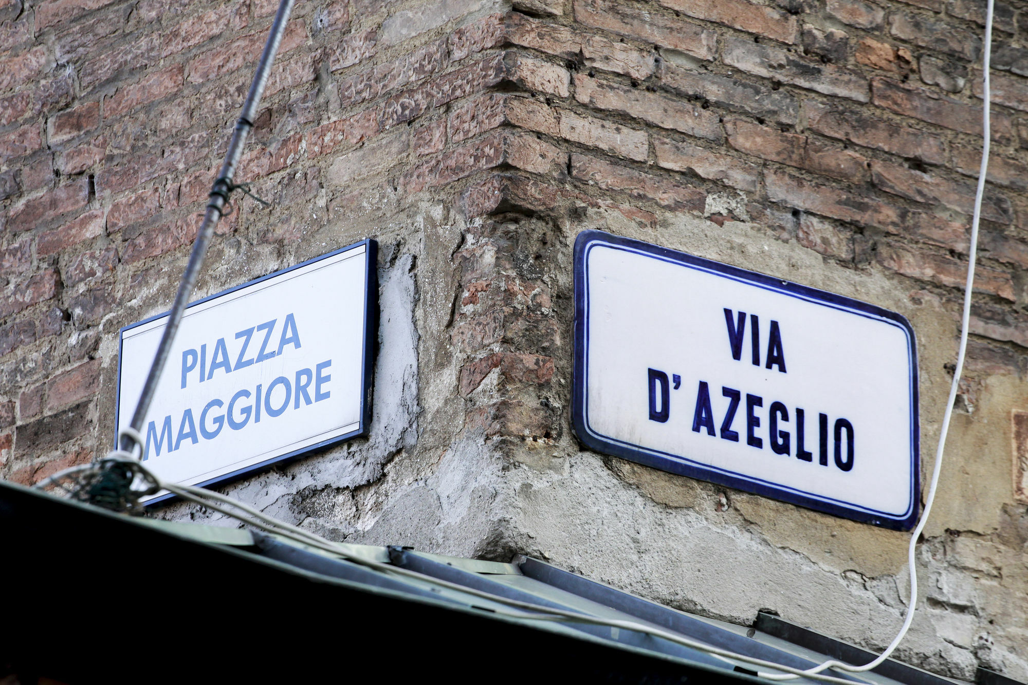 Casa Isolani Luxury Rooms Piazza Maggiore 1 Bolonha Exterior foto